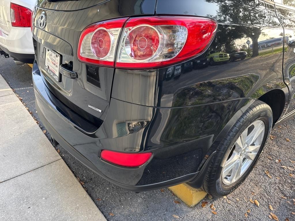 Hyundai Santa Fe  2012