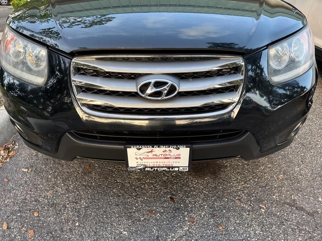 Hyundai Santa Fe  2012