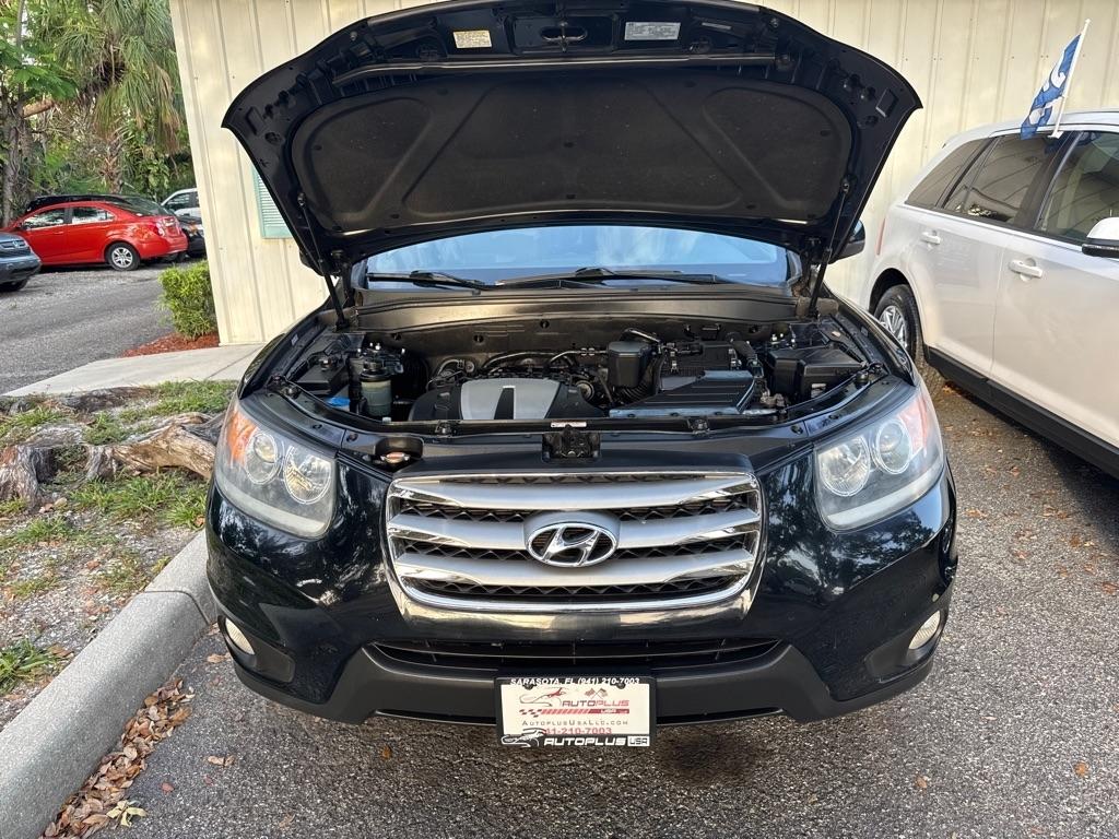 Hyundai Santa Fe  2012