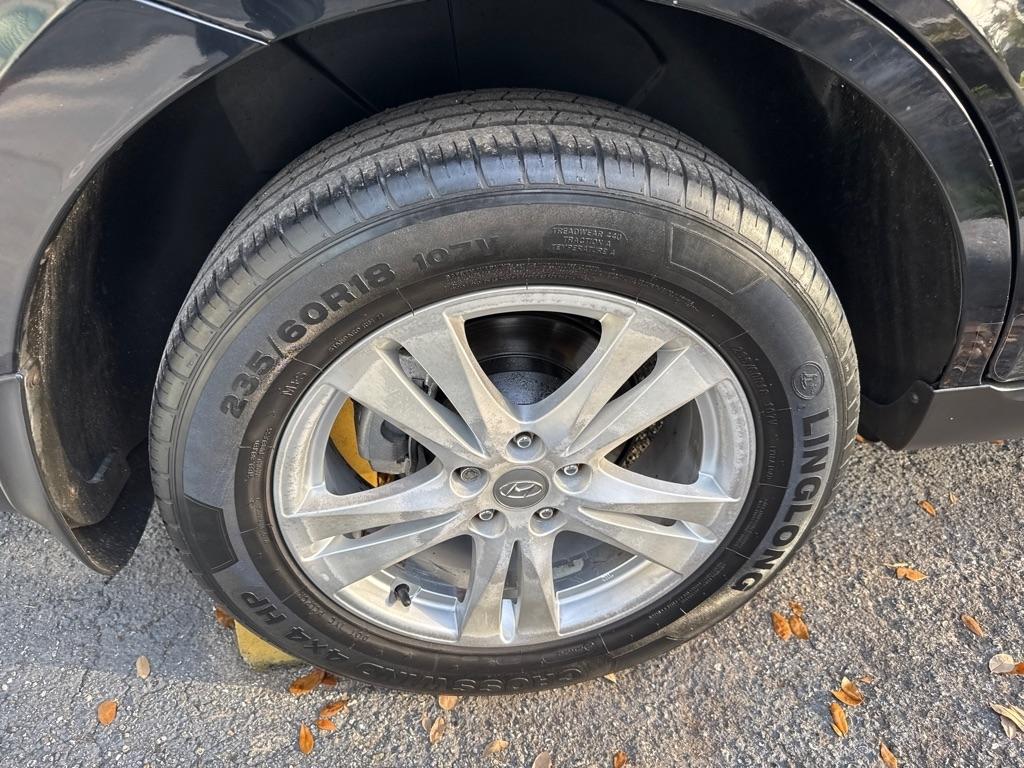 Hyundai Santa Fe  2012