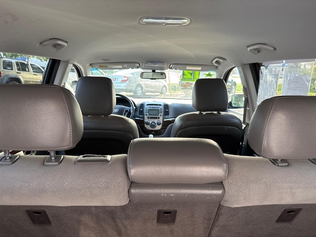 Hyundai Santa Fe  2012