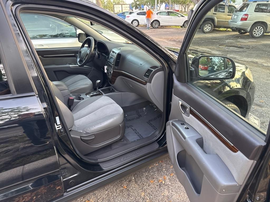 Hyundai Santa Fe  2012