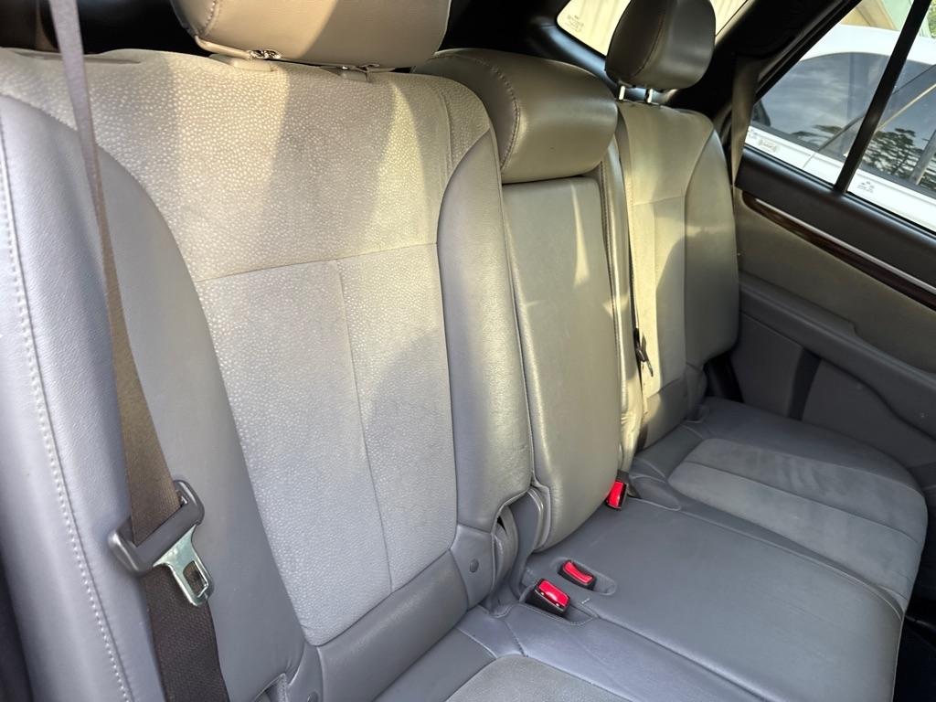 Hyundai Santa Fe  2012