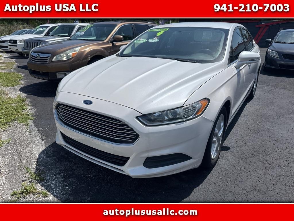 2014 Ford Fusion SE