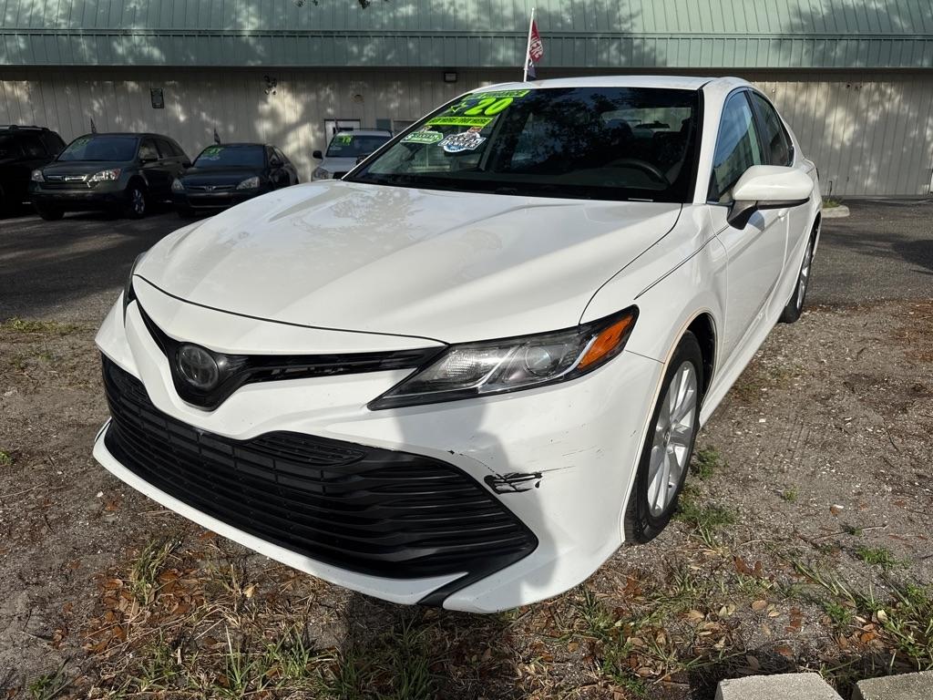 Toyota Camry  2020