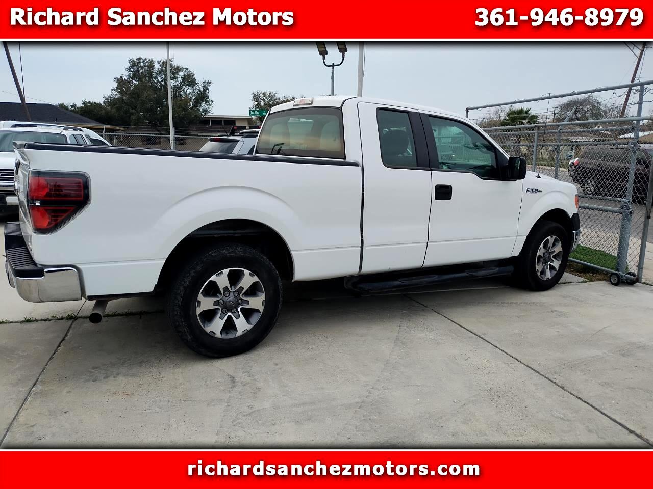 2013 Ford F-150 XL SuperCab 8-ft. Bed 2WD