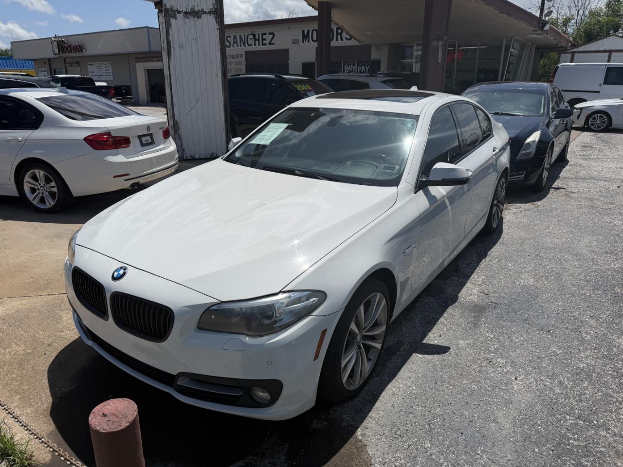 2016 BMW 5-Series 528i