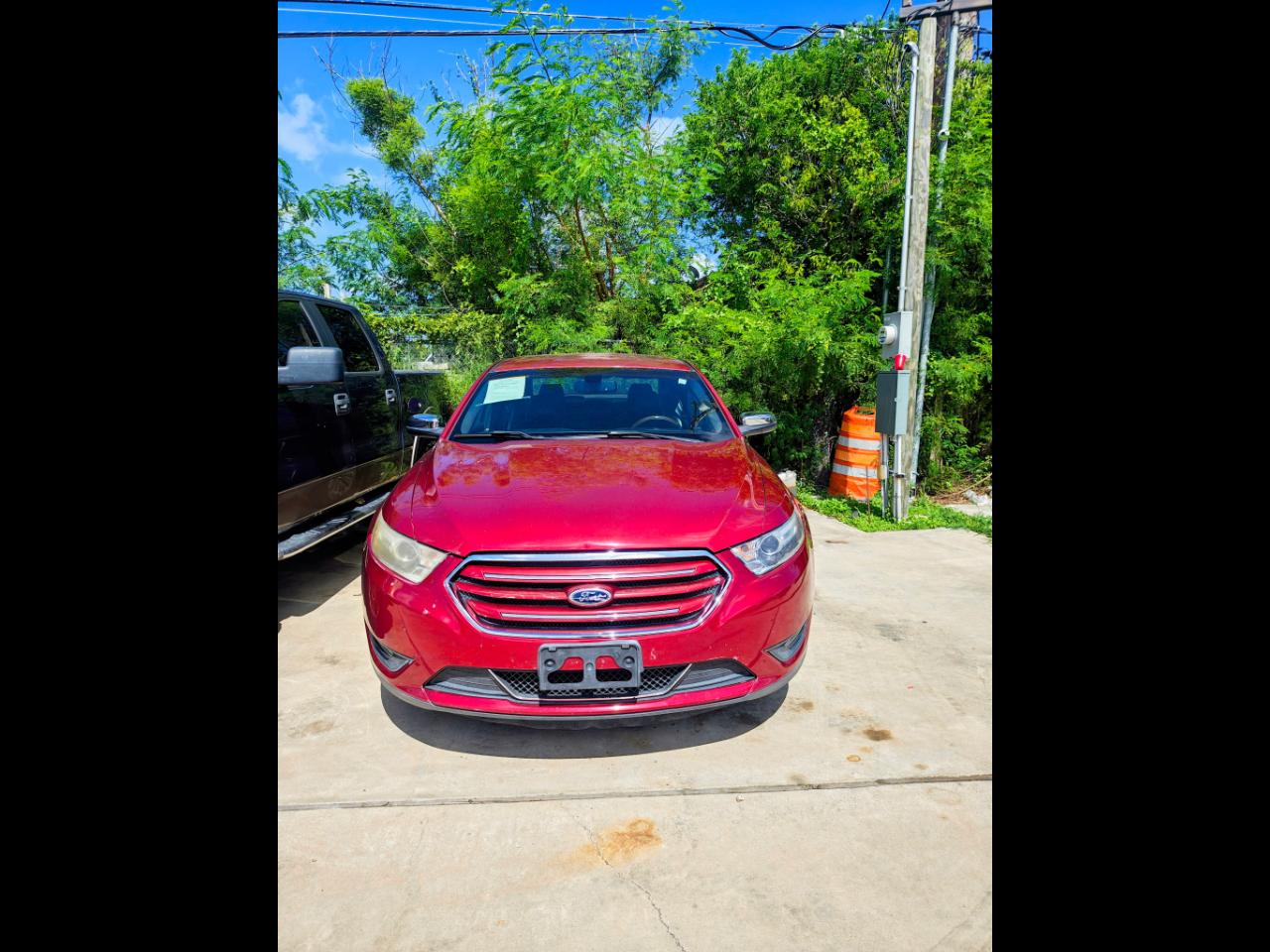 2014 Ford Taurus Limited FWD