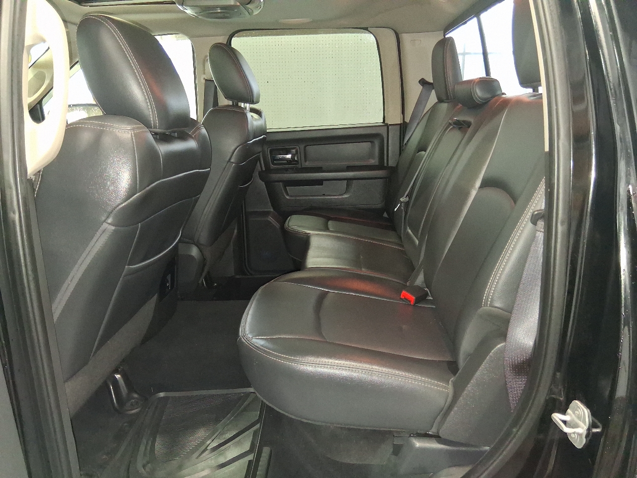 RAM 1500 Sport Crew Cab 4WD 2012