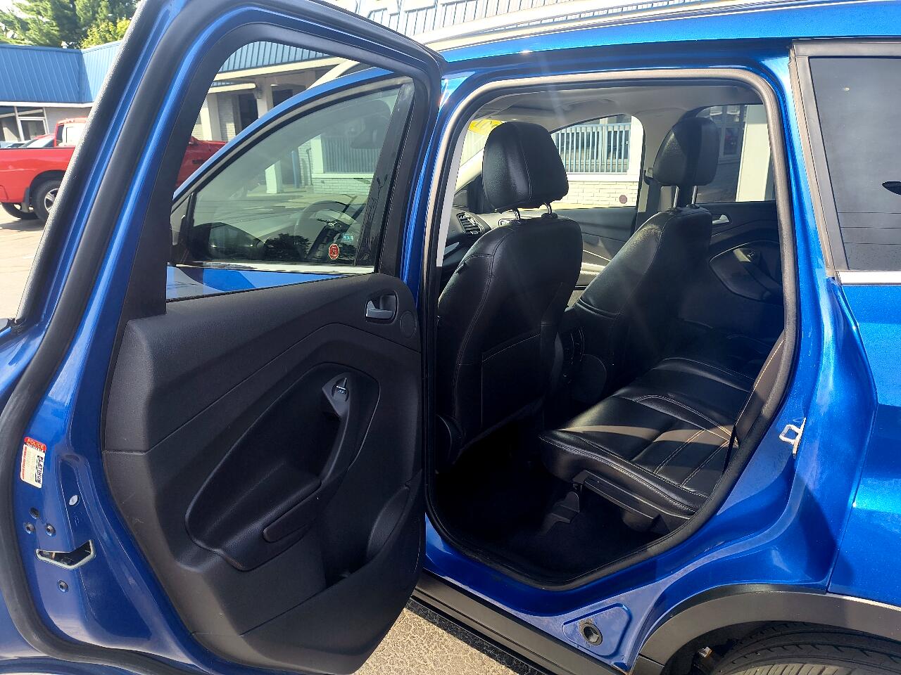 Ford Escape Titanium 4WD 2017 Ford Escape Titanium 4WD 2017