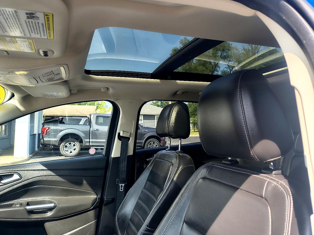 Ford Escape Titanium 4WD 2017 Ford Escape Titanium 4WD 2017