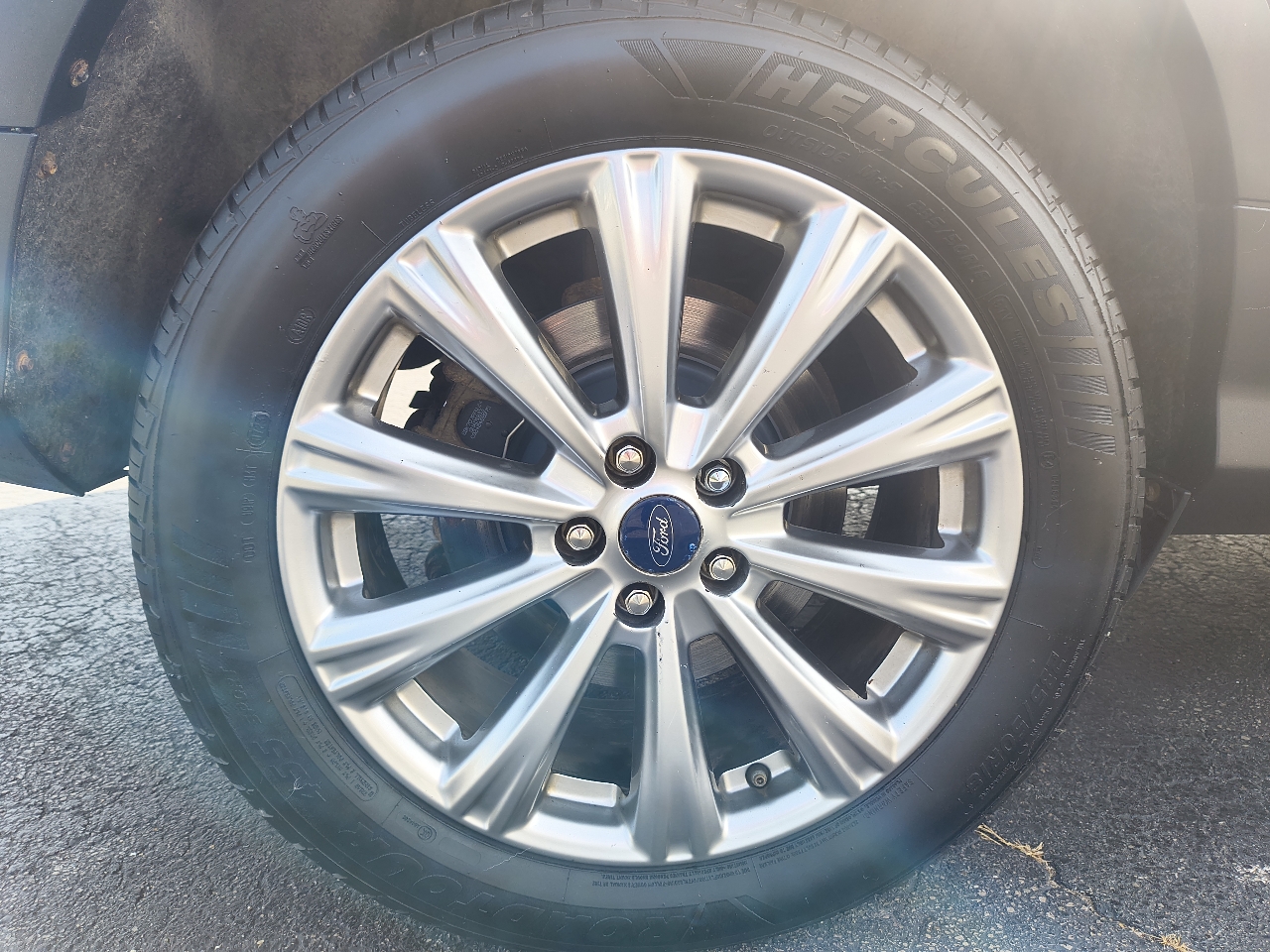 Ford Escape Titanium 4WD 2017 Ford Escape Titanium 4WD 2017