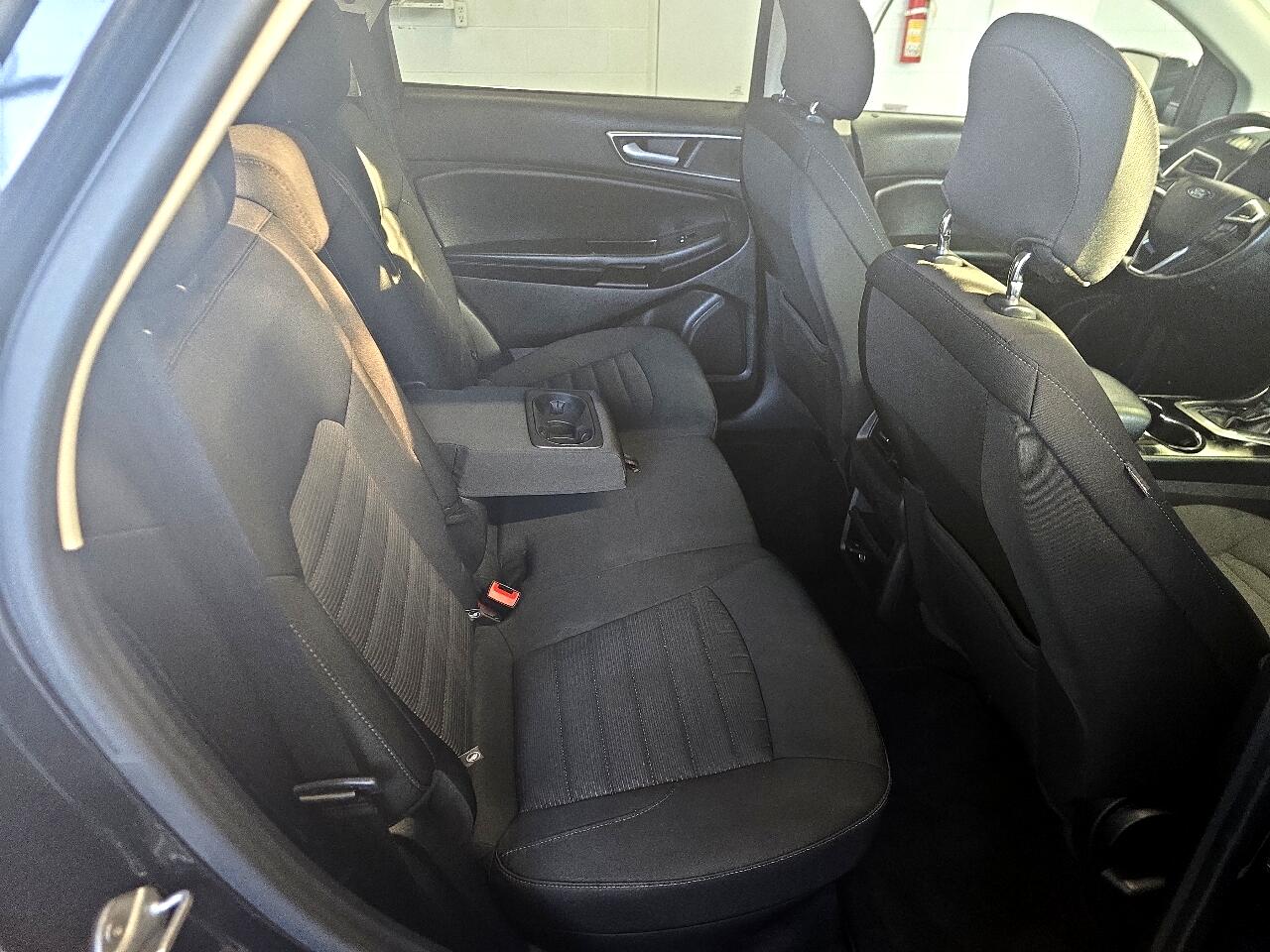 Ford Edge 4dr SEL AWD 2016