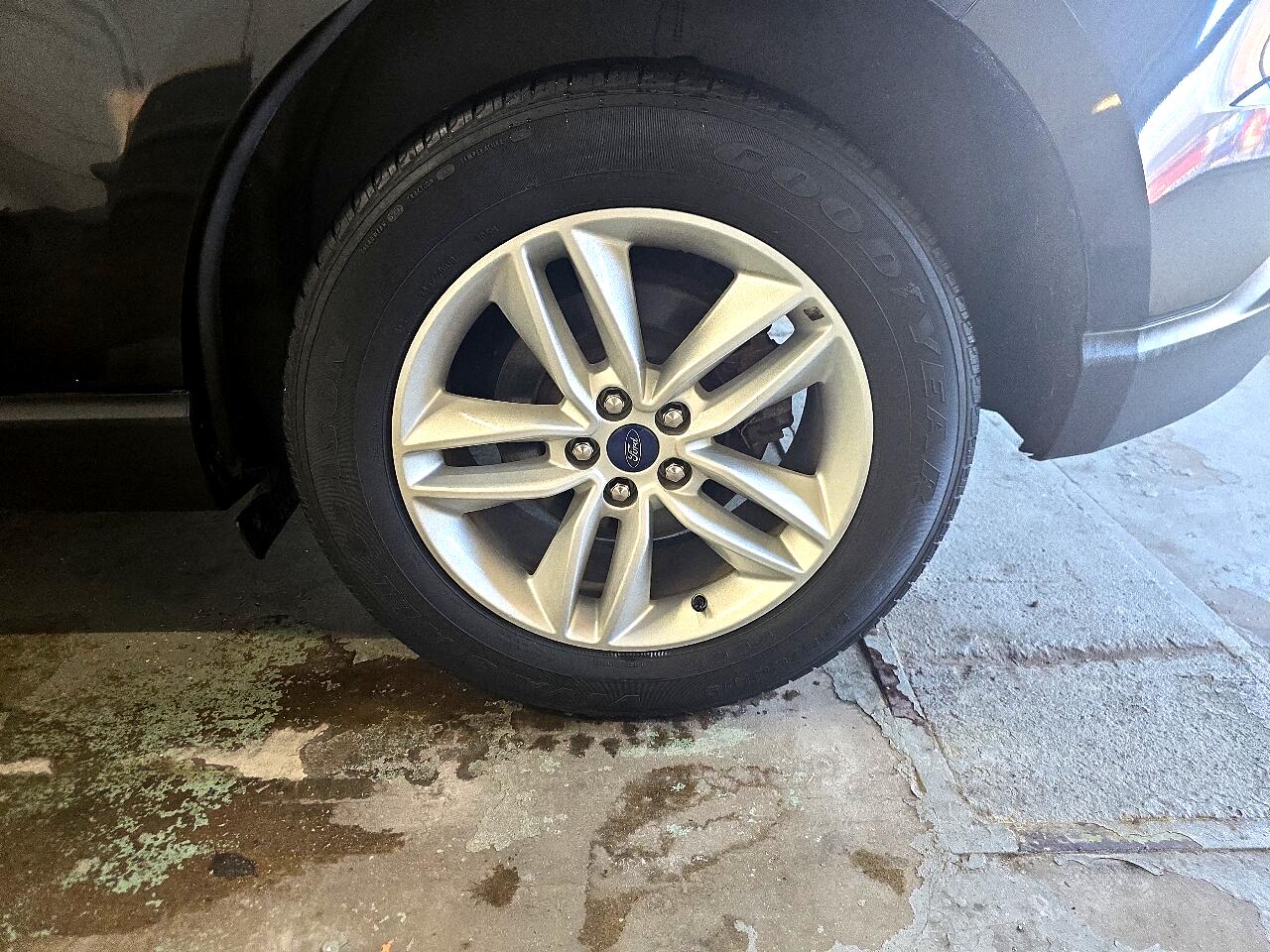 Ford Edge 4dr SEL AWD 2016