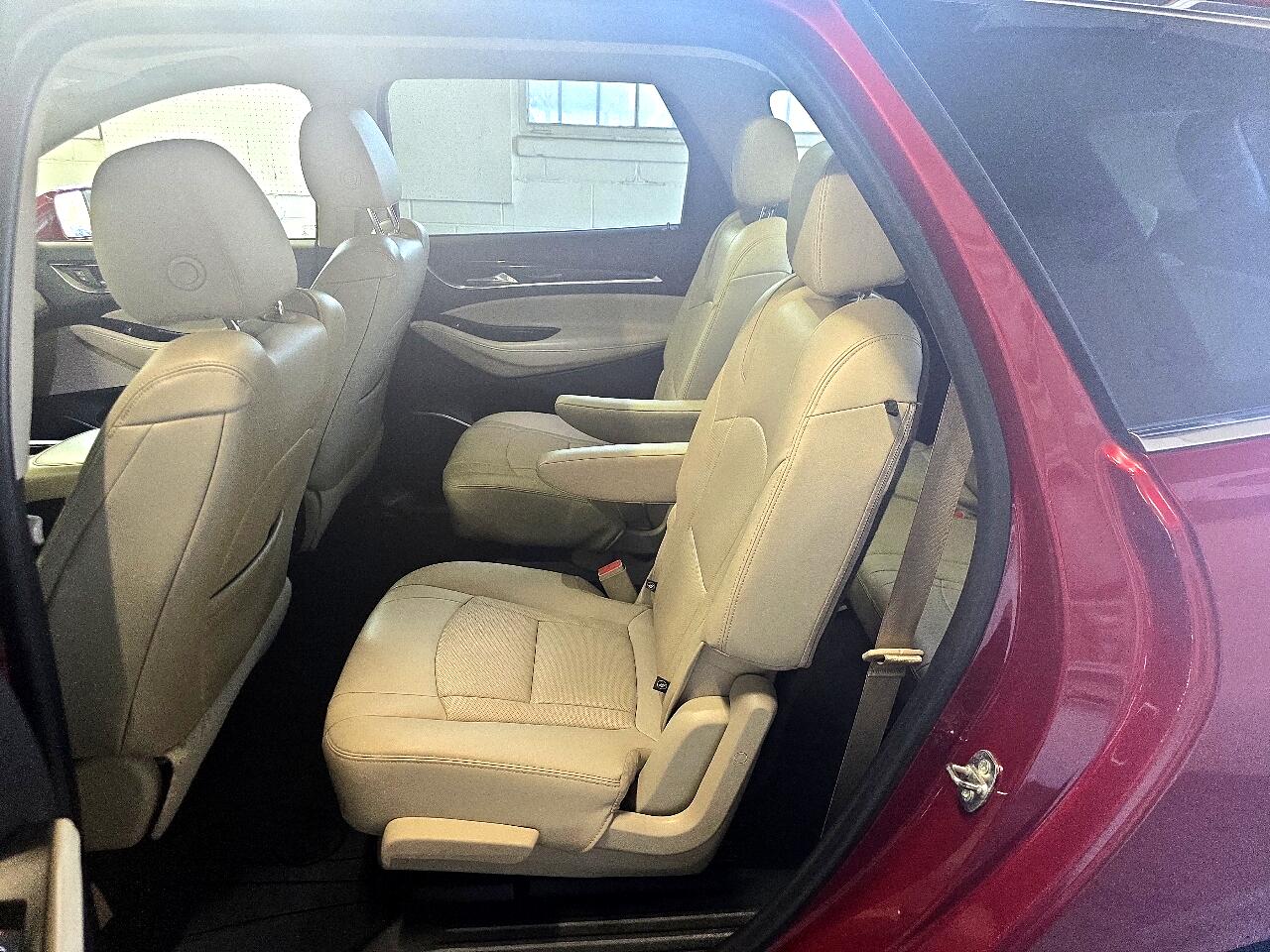 Buick Enclave AWD 4dr Essence 2019