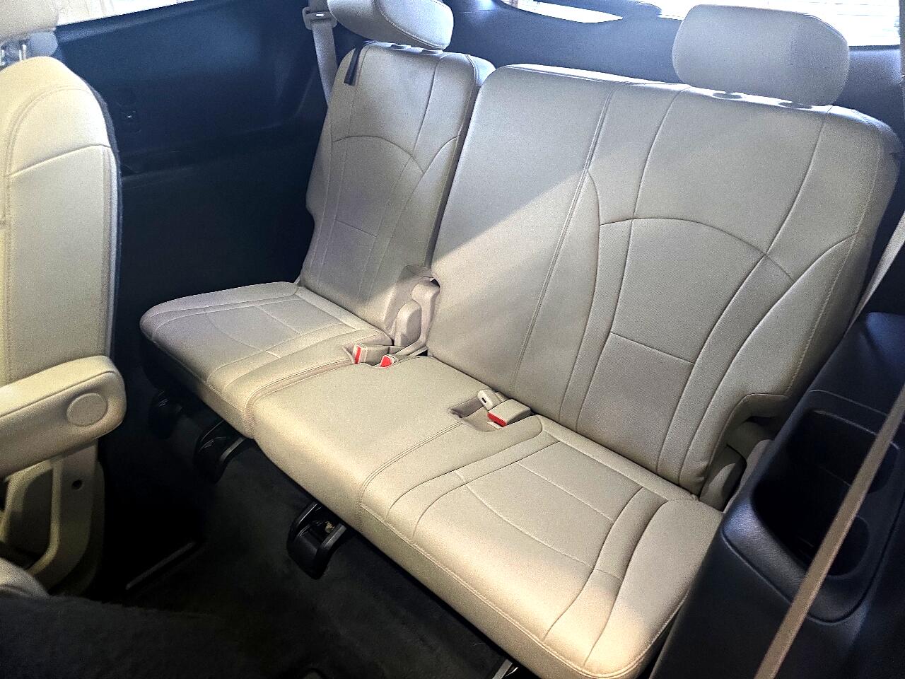 Buick Enclave AWD 4dr Essence 2019