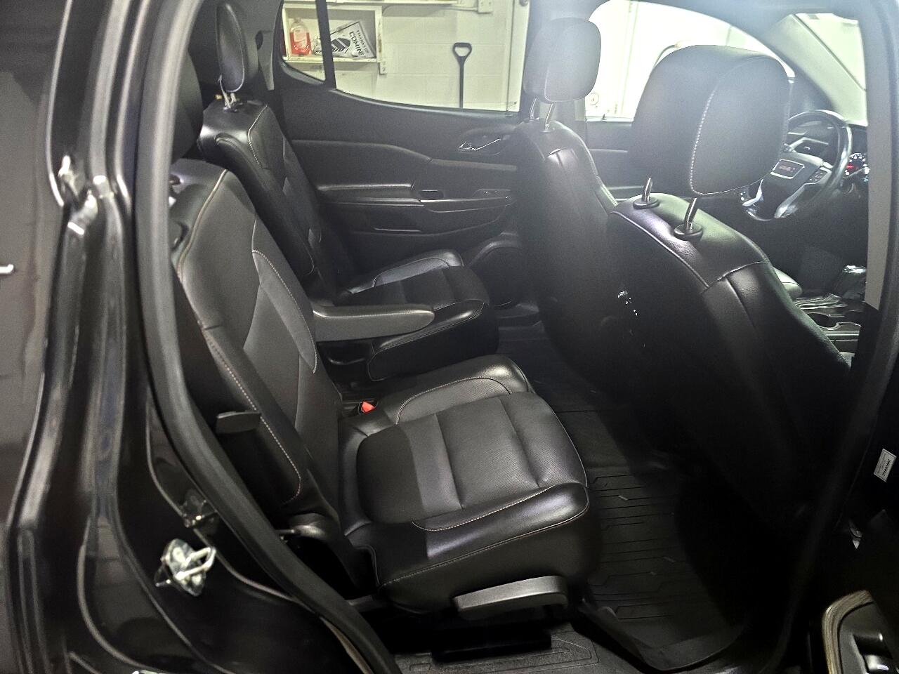 GMC Acadia AWD 4dr SLT w/SLT-2 2017