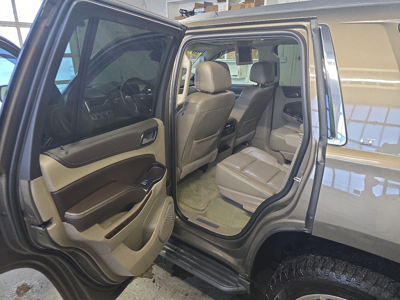 Chevrolet Tahoe 4WD 4dr LT 2016