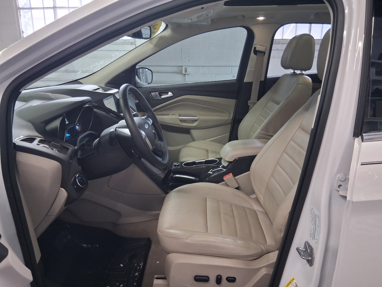 Ford Escape 4WD 4dr Titanium 2014