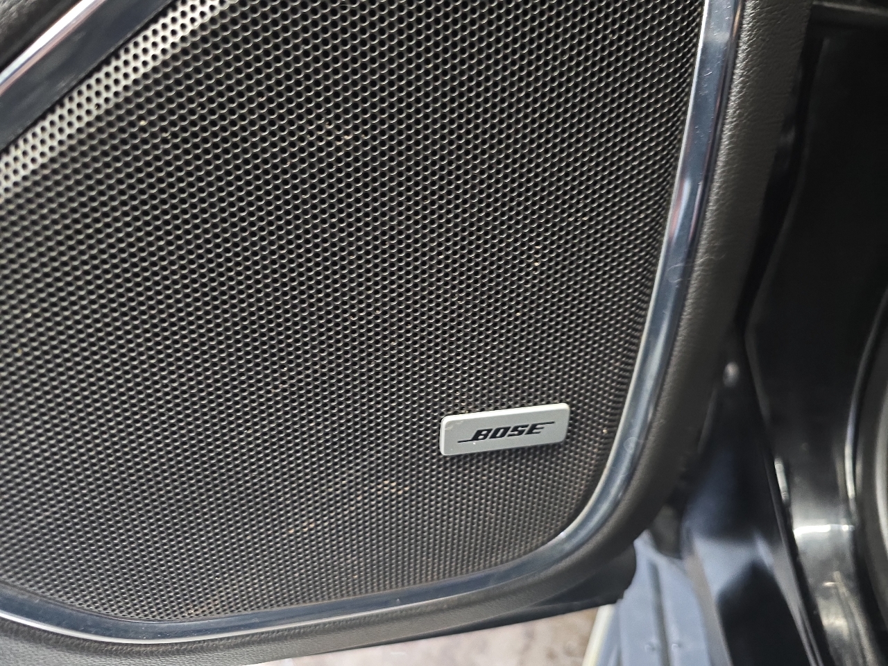 Chevrolet Suburban 4WD 4dr 1500 Premier 2018