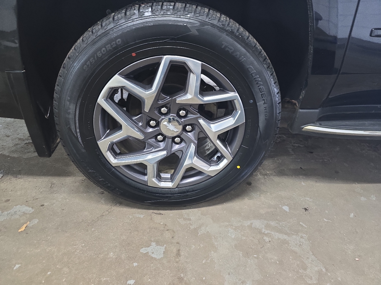 Chevrolet Suburban 4WD 4dr 1500 Premier 2018