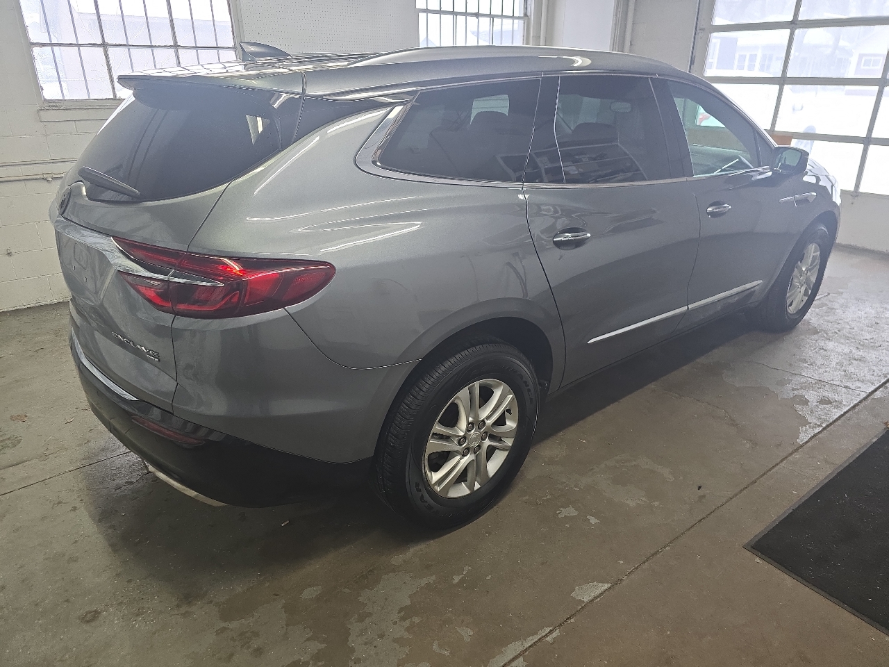 Buick Enclave AWD 4dr Essence 2019
