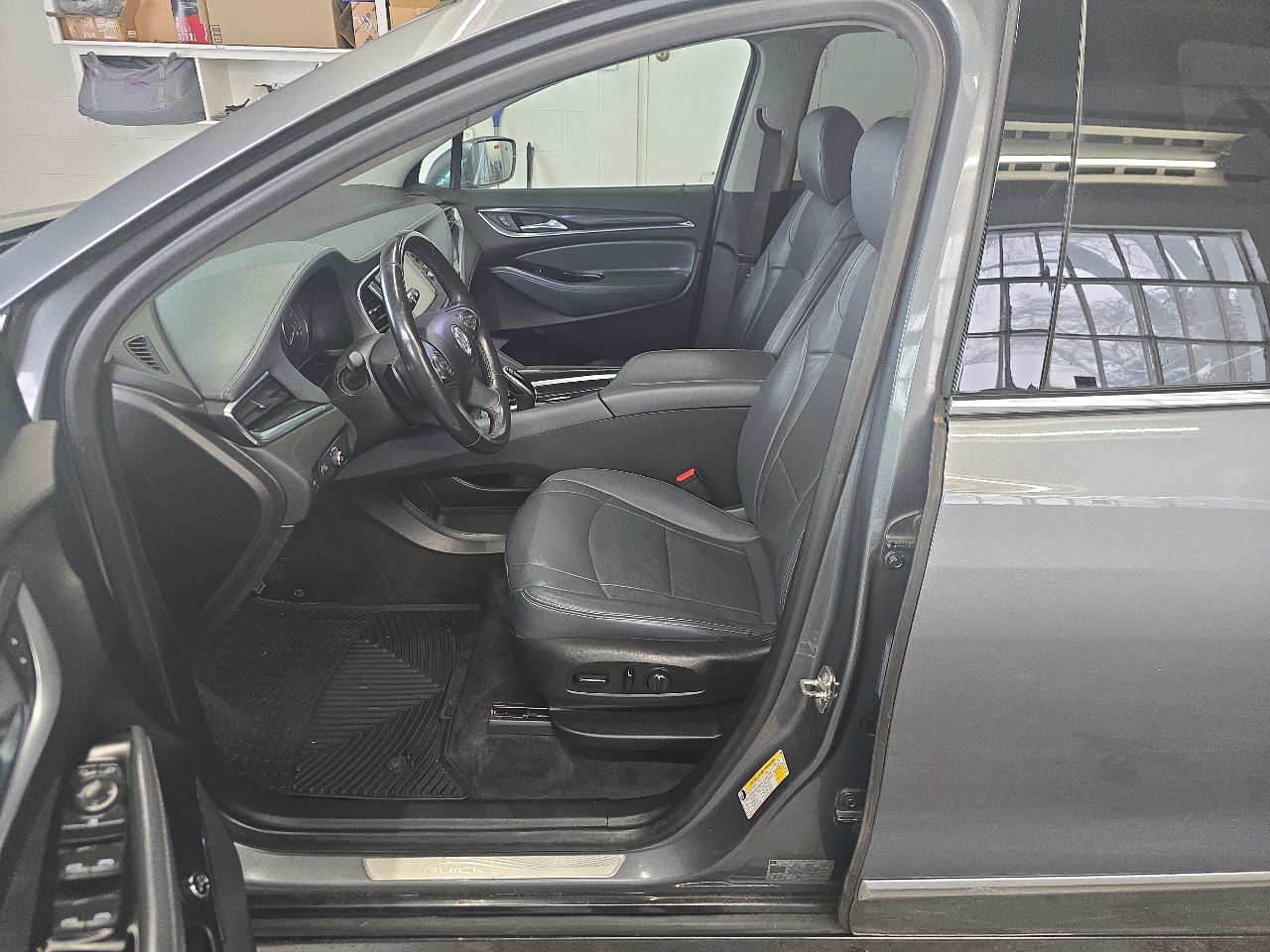 Buick Enclave AWD 4dr Essence 2019