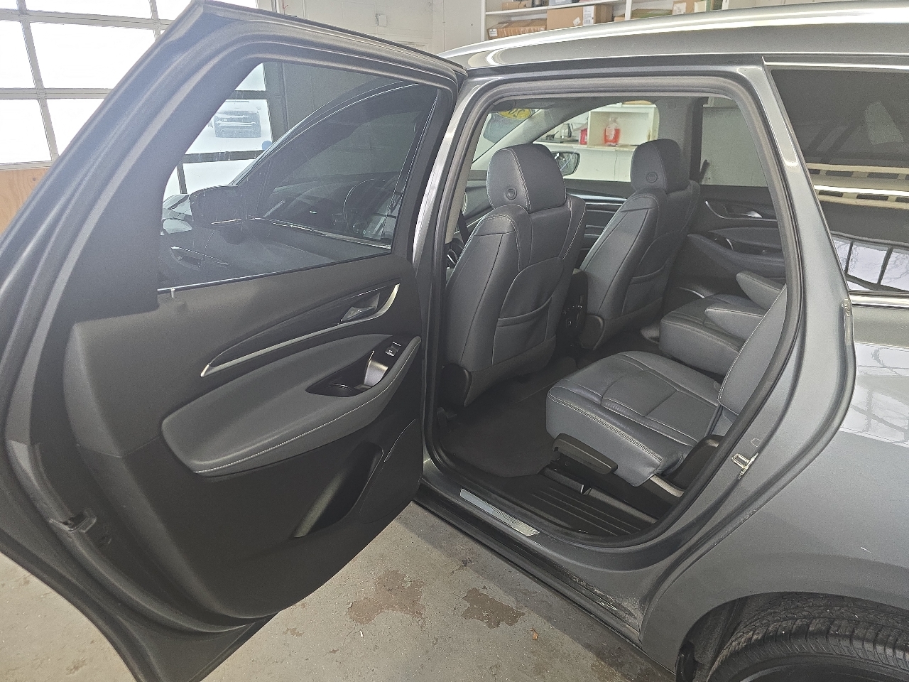 Buick Enclave AWD 4dr Essence 2019