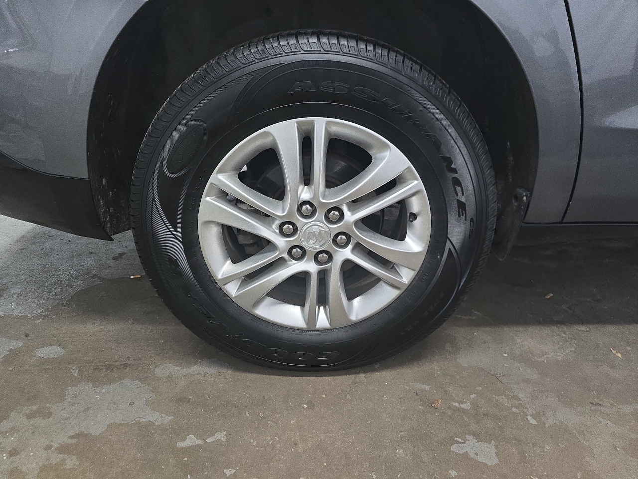 Buick Enclave AWD 4dr Essence 2019