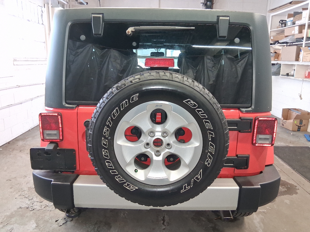 Jeep Wrangler Unlimited 4WD 4dr Sahara 2013