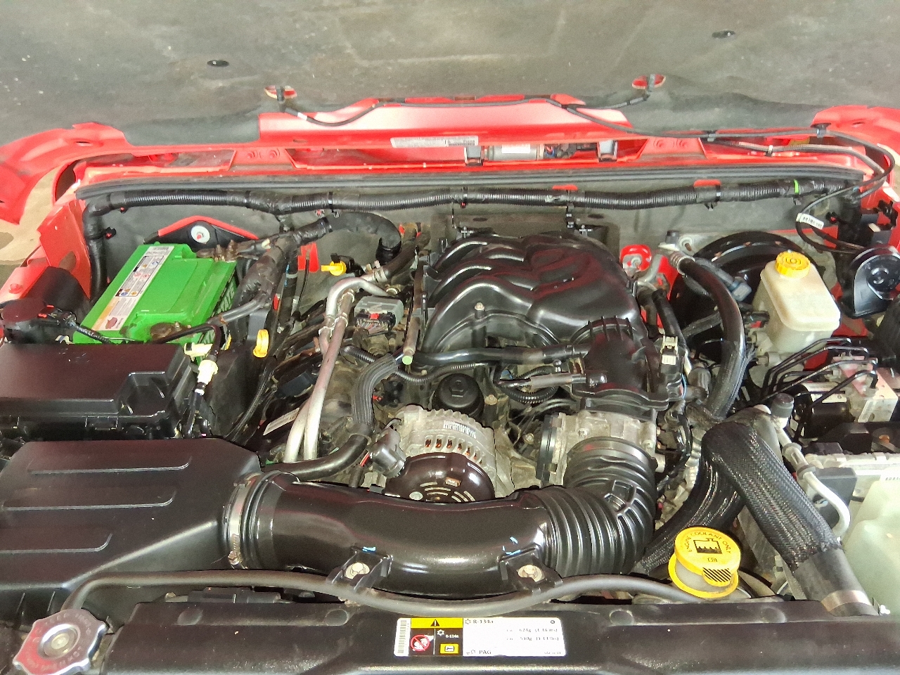 Jeep Wrangler Unlimited 4WD 4dr Sahara 2013