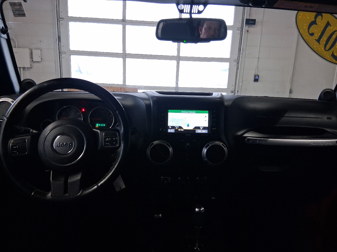 Jeep Wrangler Unlimited 4WD 4dr Sahara 2013