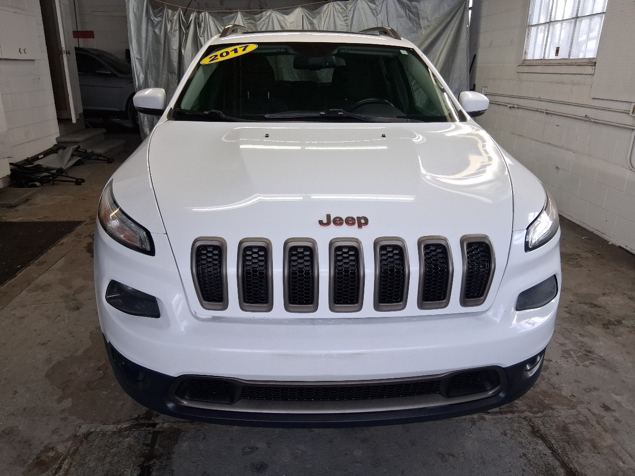 Jeep Cherokee 4WD 4dr 75th Anniversary *Ltd Avail* 2017