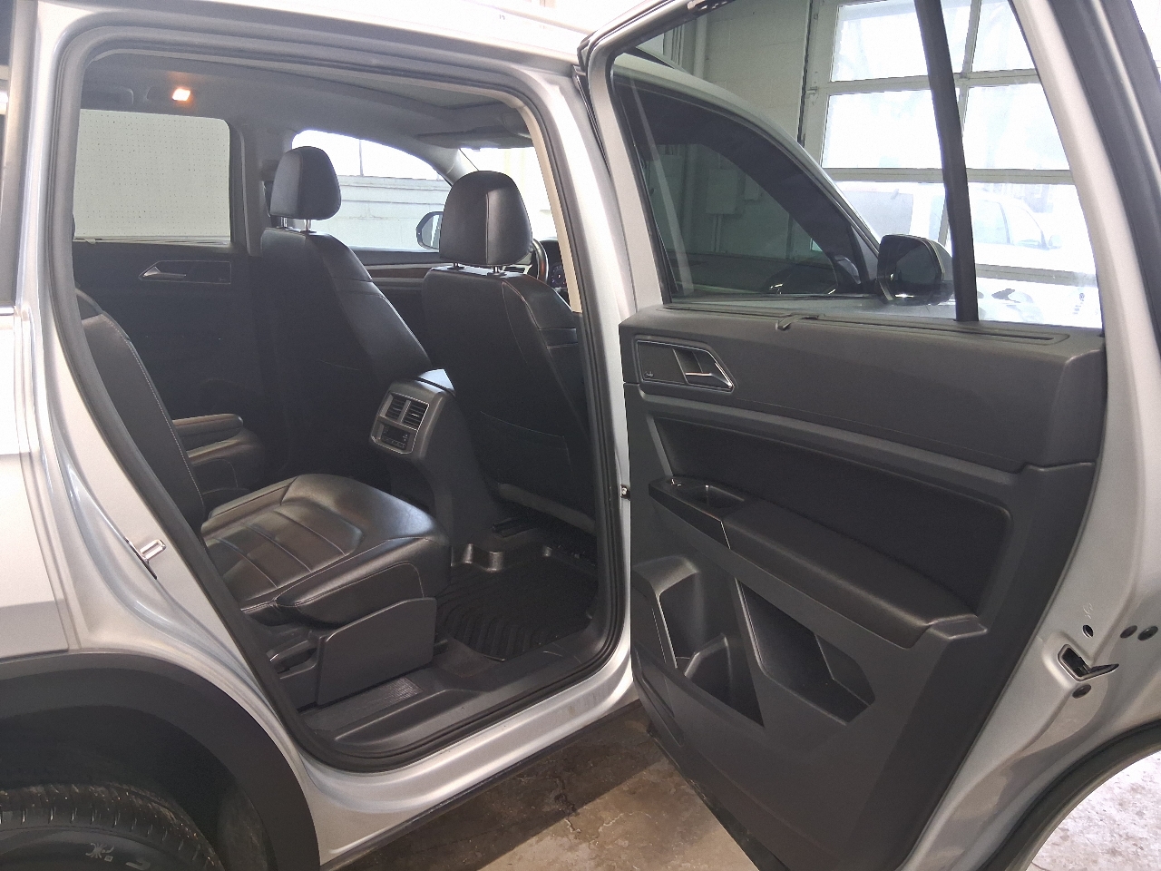Volkswagen Atlas 3.6L V6 SEL Premium 4MOTION 2019