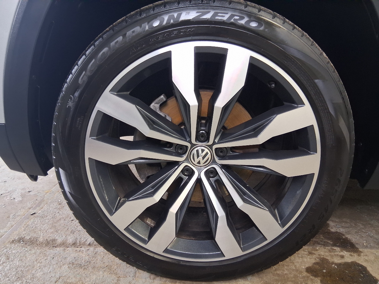 Volkswagen Atlas 3.6L V6 SEL Premium 4MOTION 2019