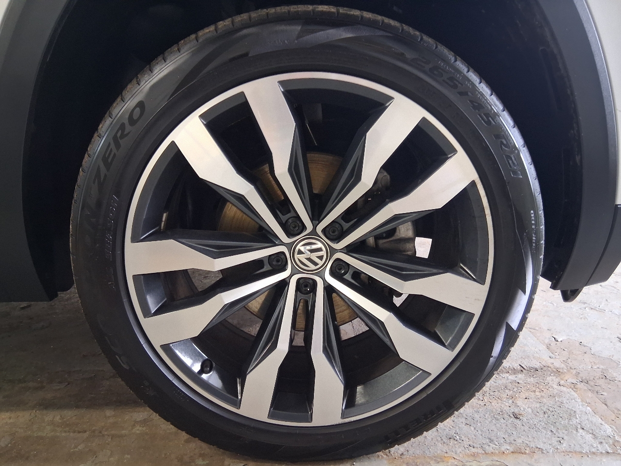 Volkswagen Atlas 3.6L V6 SEL Premium 4MOTION 2019