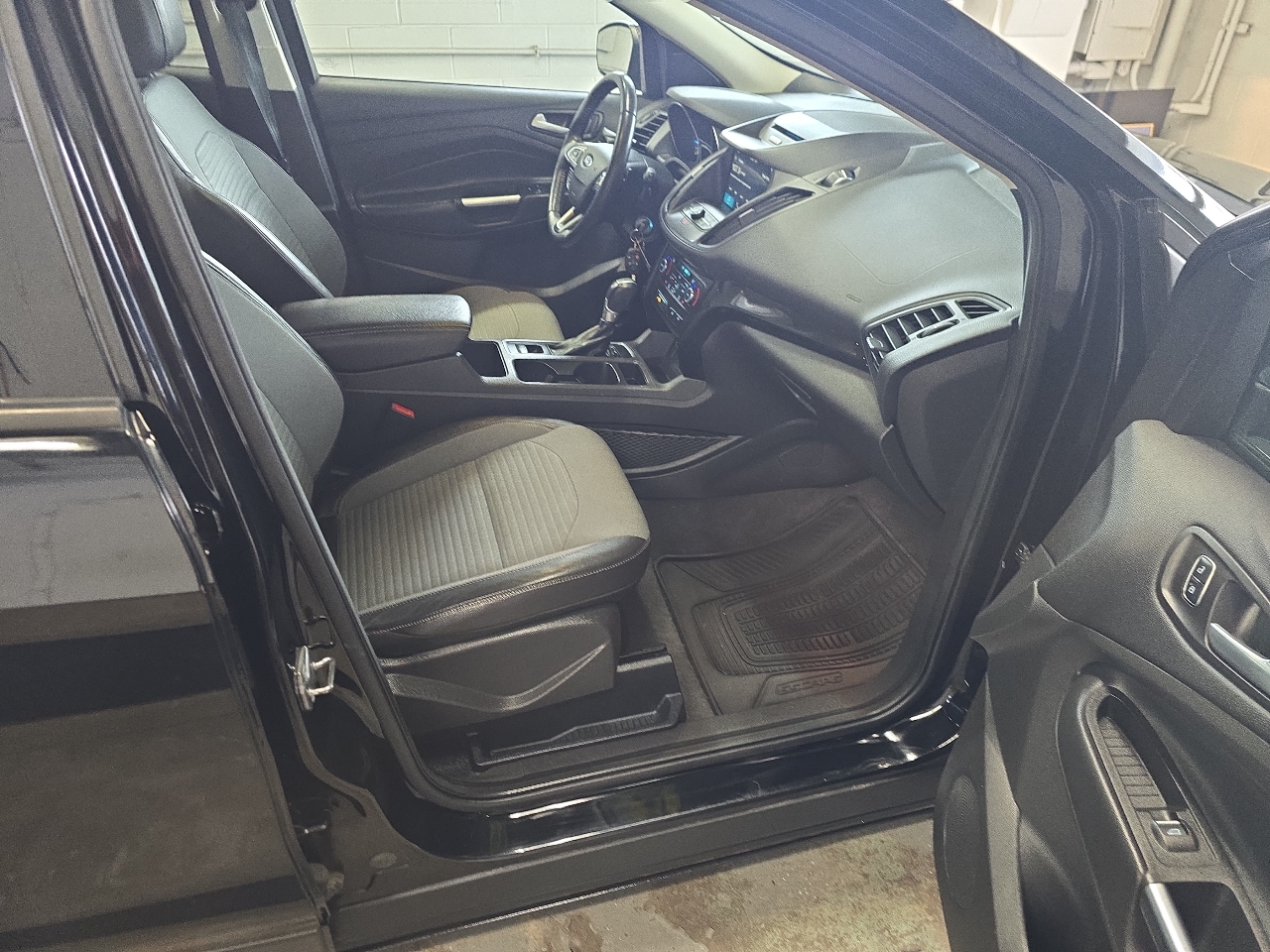 Ford Escape SE 4WD 2017