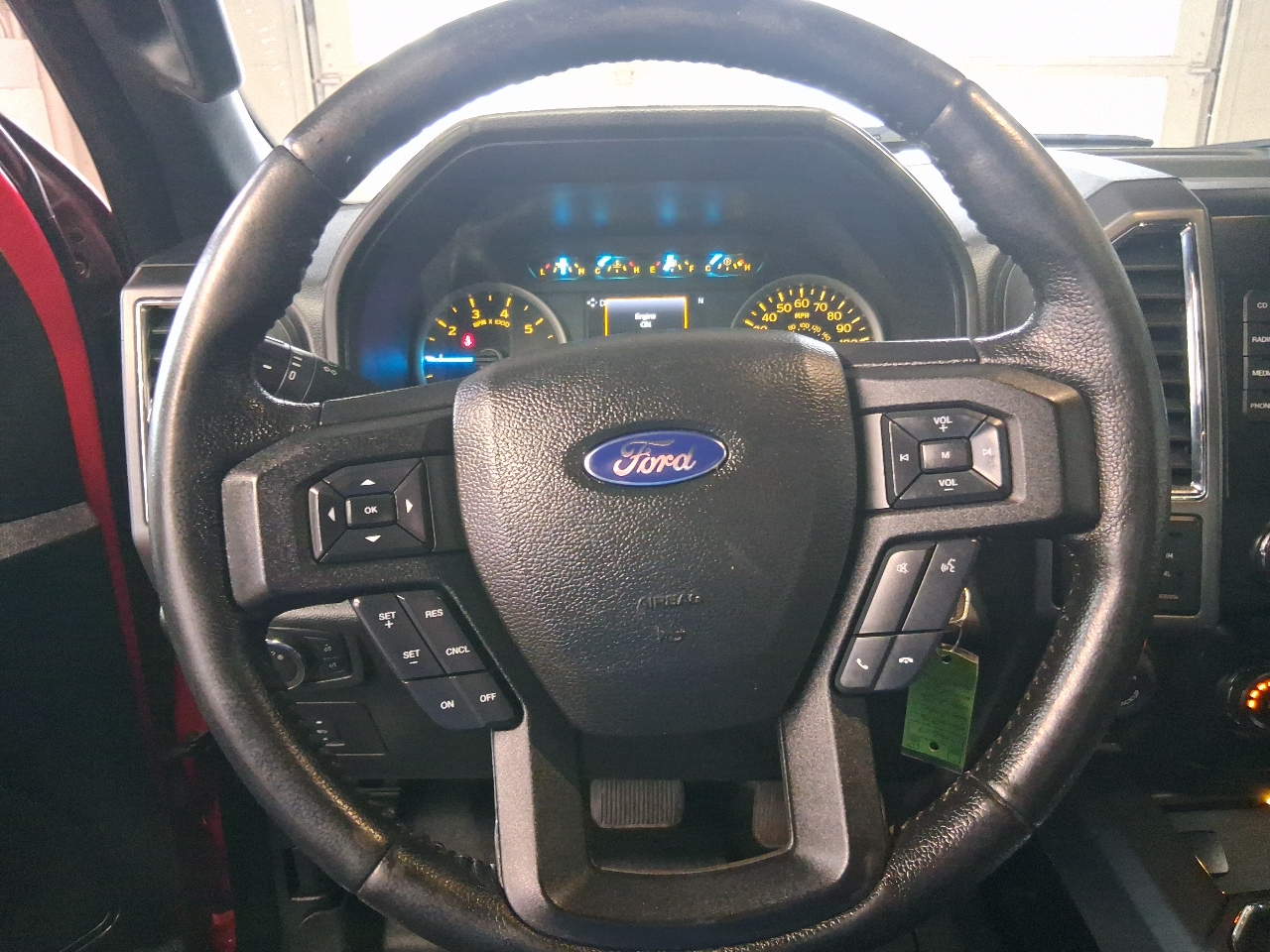 Ford F-150 4WD SuperCrew 145" XLT 2016