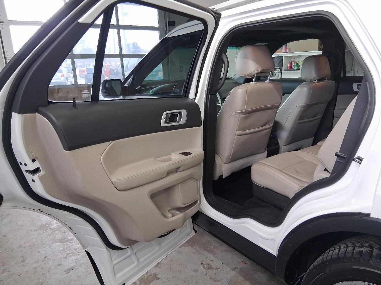 Ford Explorer 4WD 4dr Limited 2012