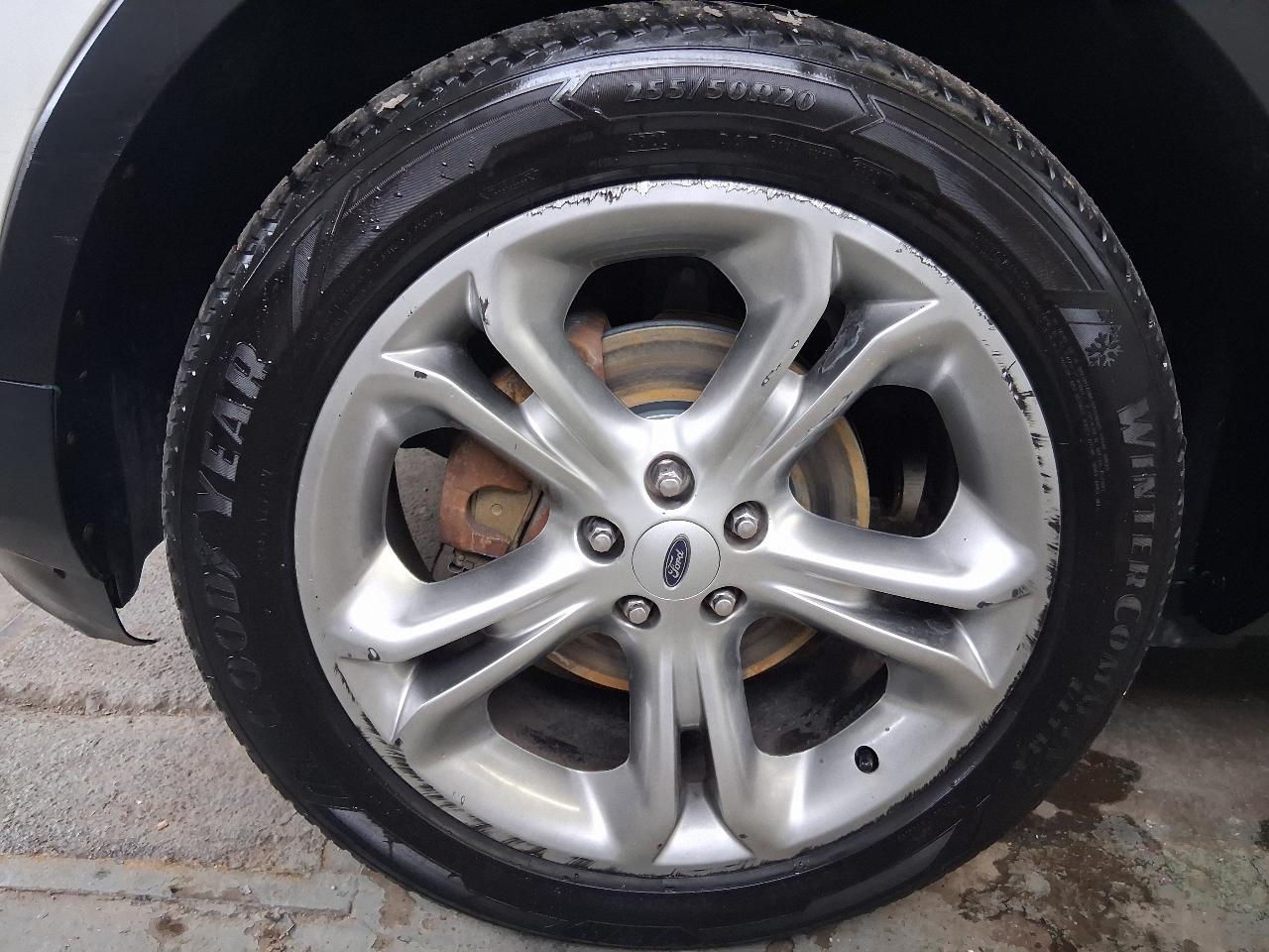 Ford Explorer 4WD 4dr Limited 2012