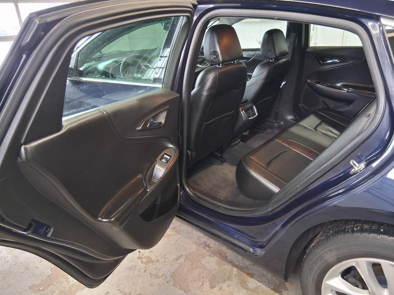 Chevrolet Malibu 4dr Sdn LT w/1LT 2017