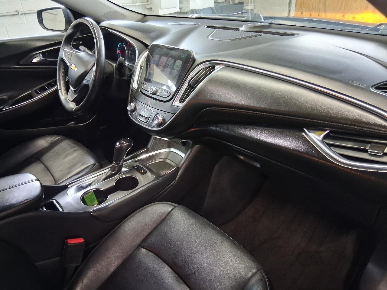 Chevrolet Malibu 4dr Sdn LT w/1LT 2017