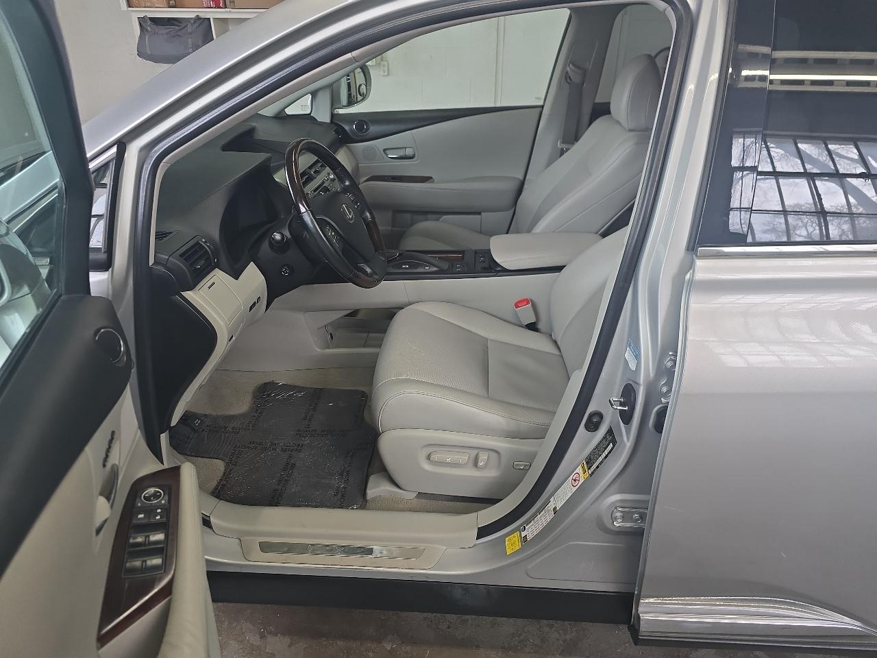 Lexus RX 350 AWD 4dr 2012