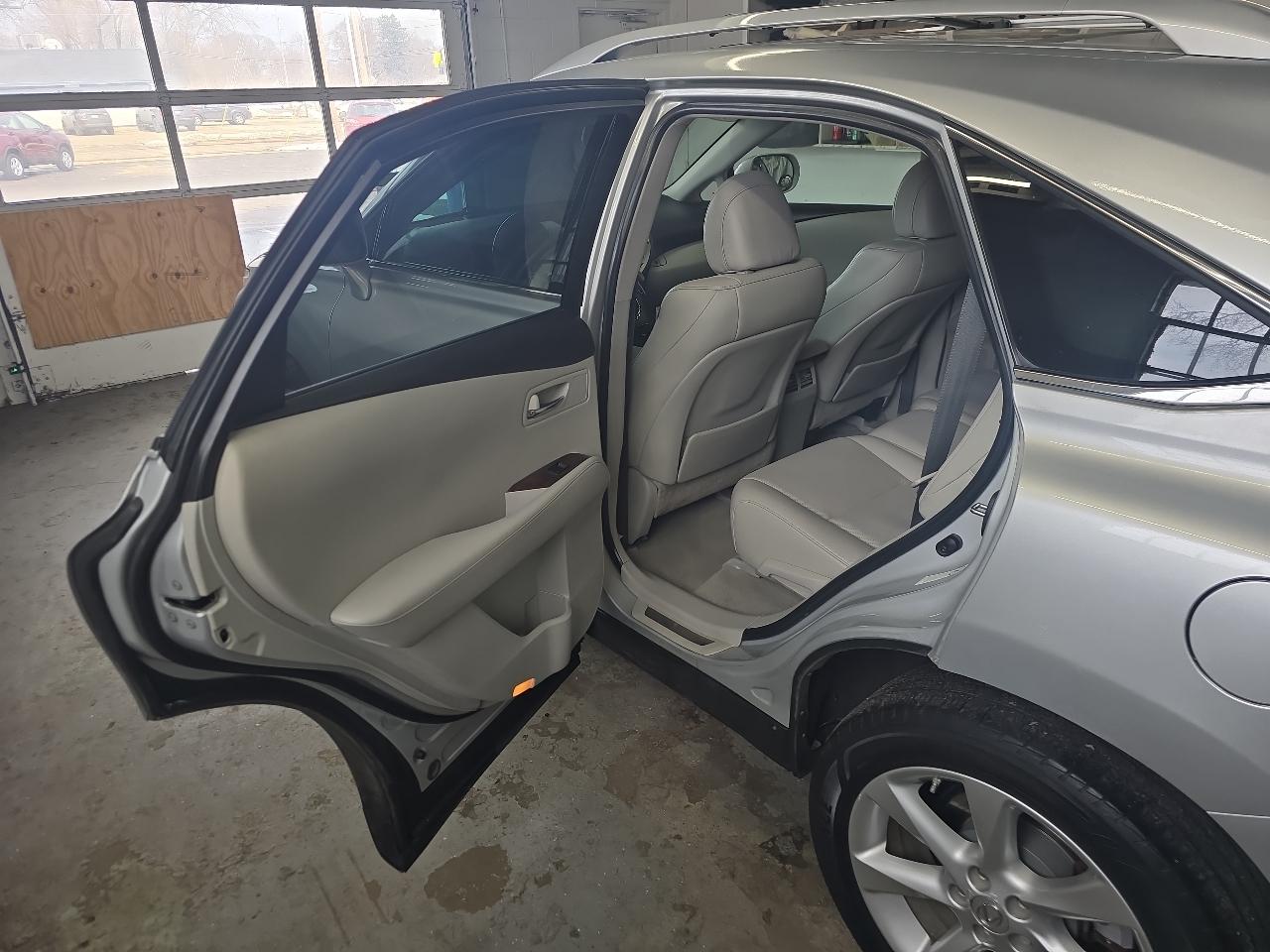 Lexus RX 350 AWD 4dr 2012