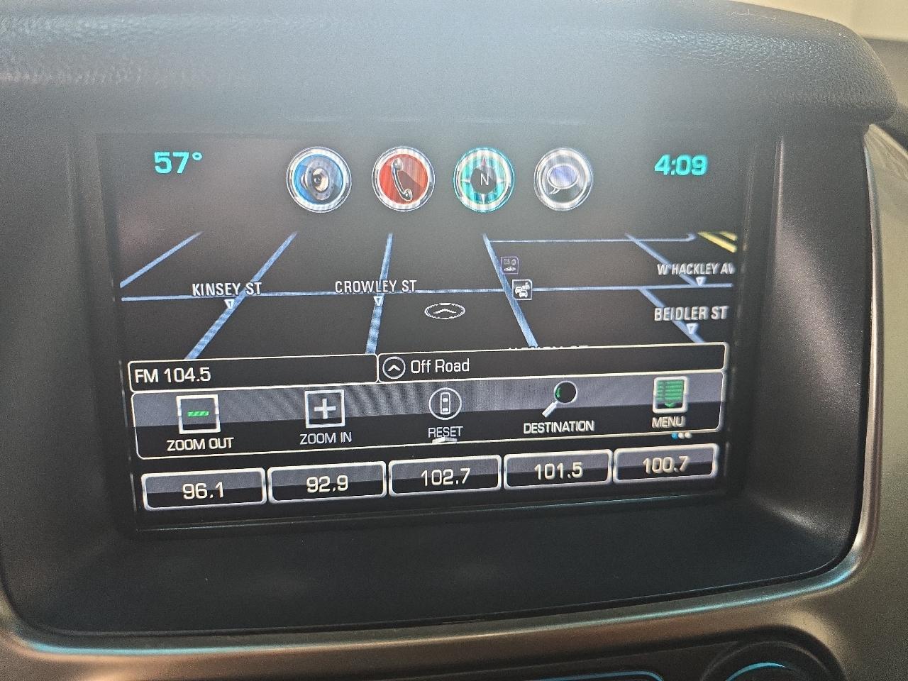 Chevrolet Suburban 4WD 4dr 1500 LT 2019