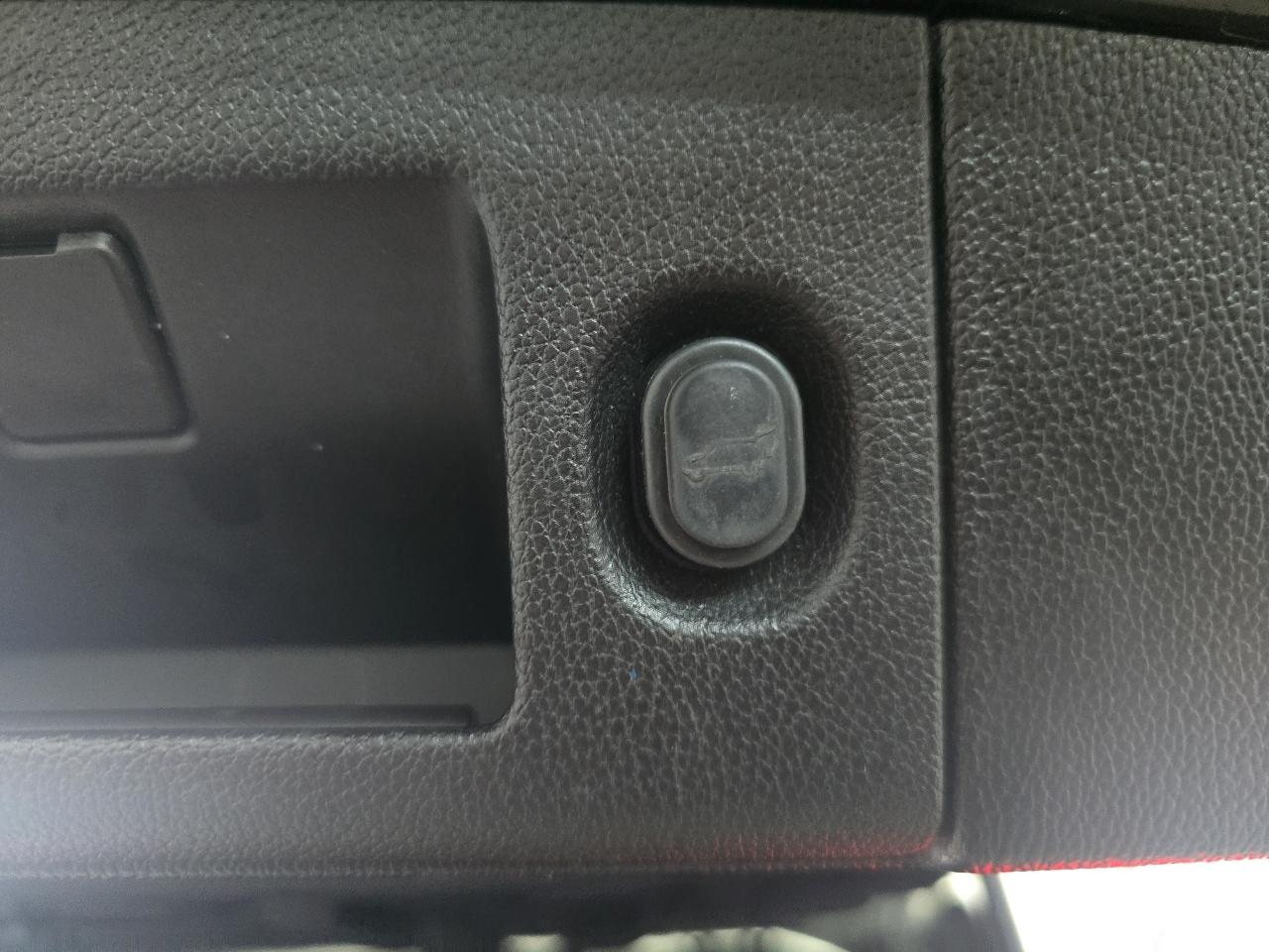 Chevrolet Suburban 4WD 4dr 1500 LT 2019