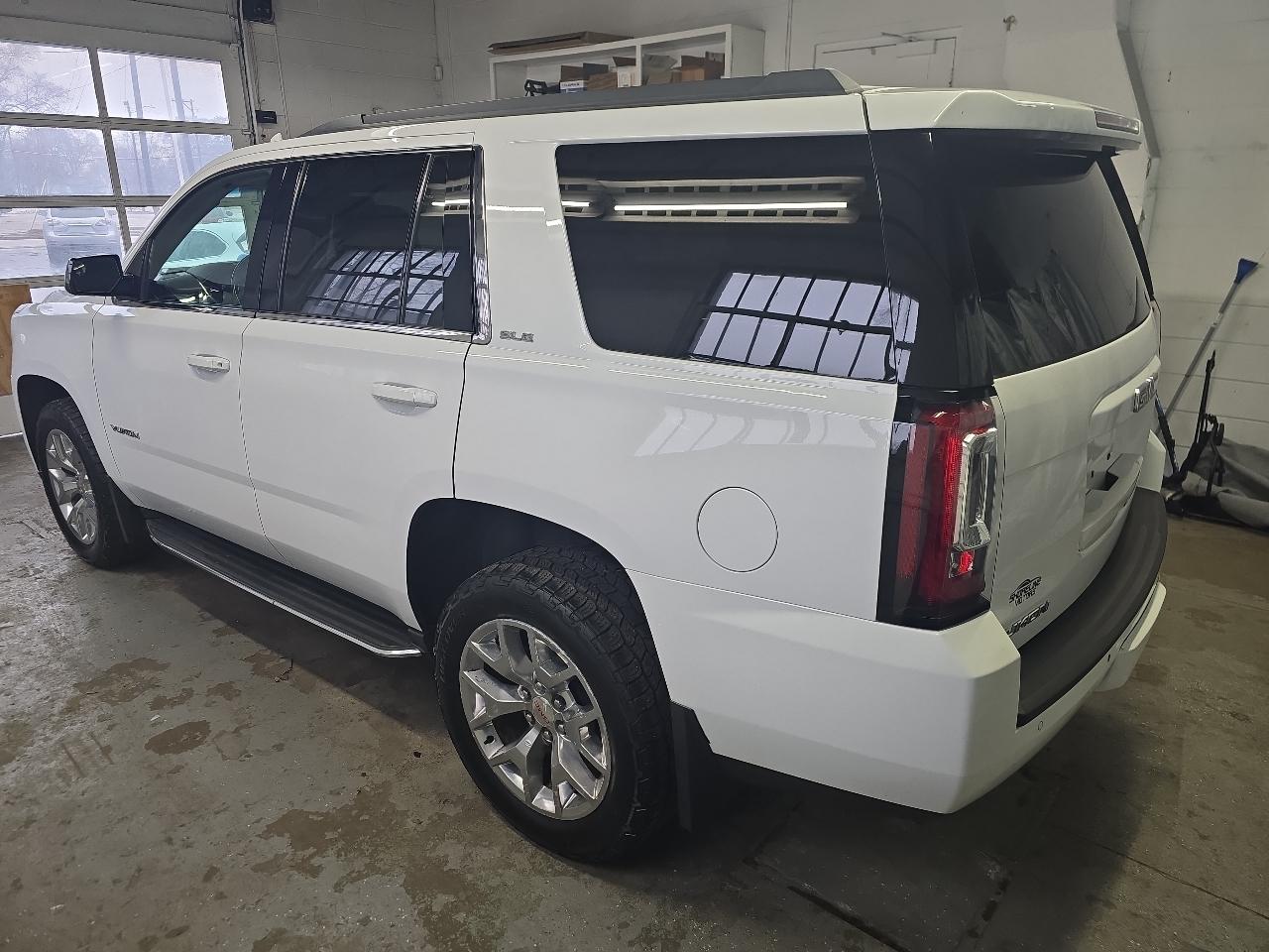 GMC Yukon 4WD 4dr SLE 2017