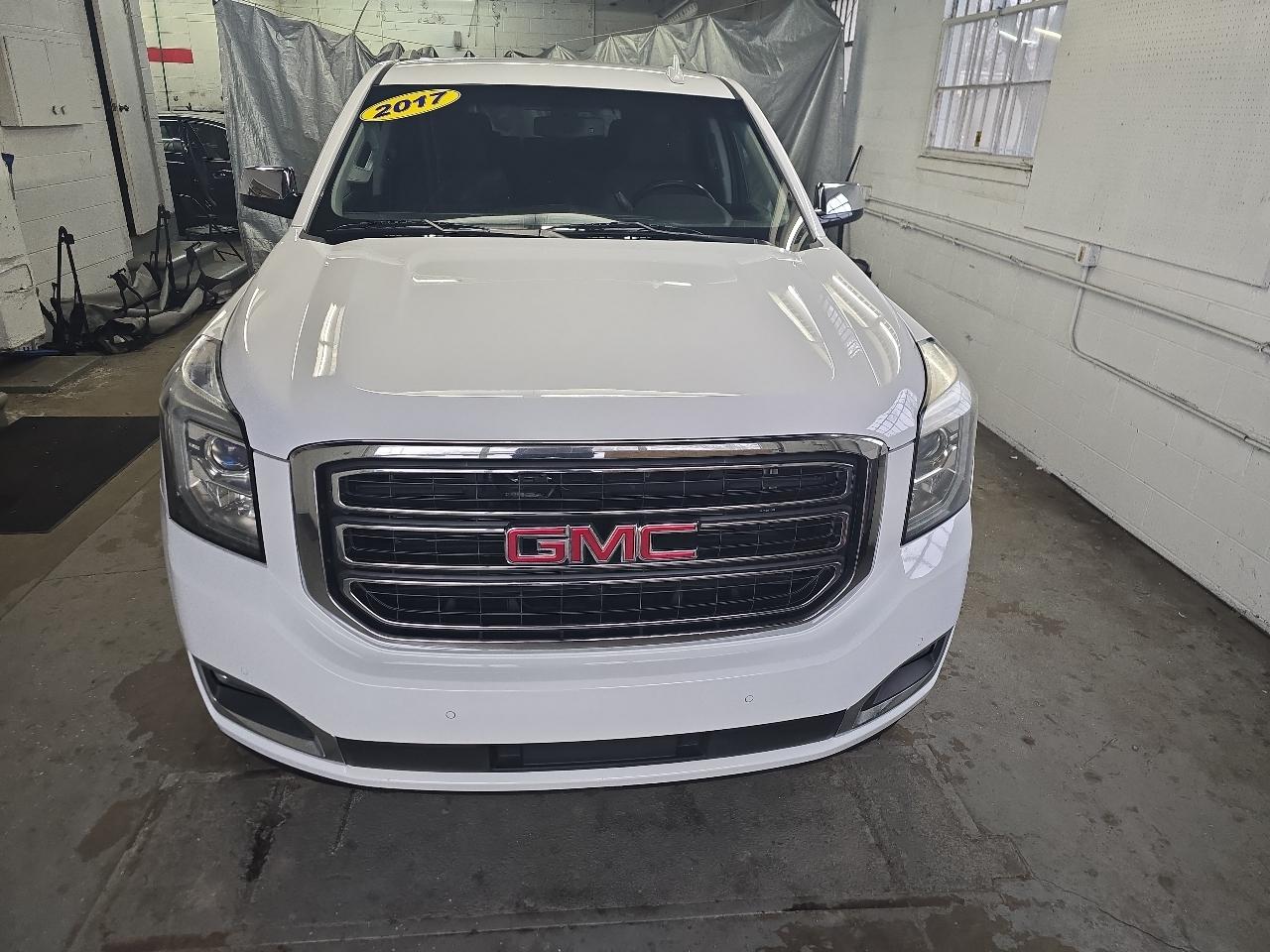 GMC Yukon 4WD 4dr SLE 2017