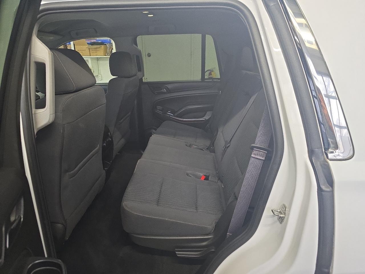 GMC Yukon 4WD 4dr SLE 2017