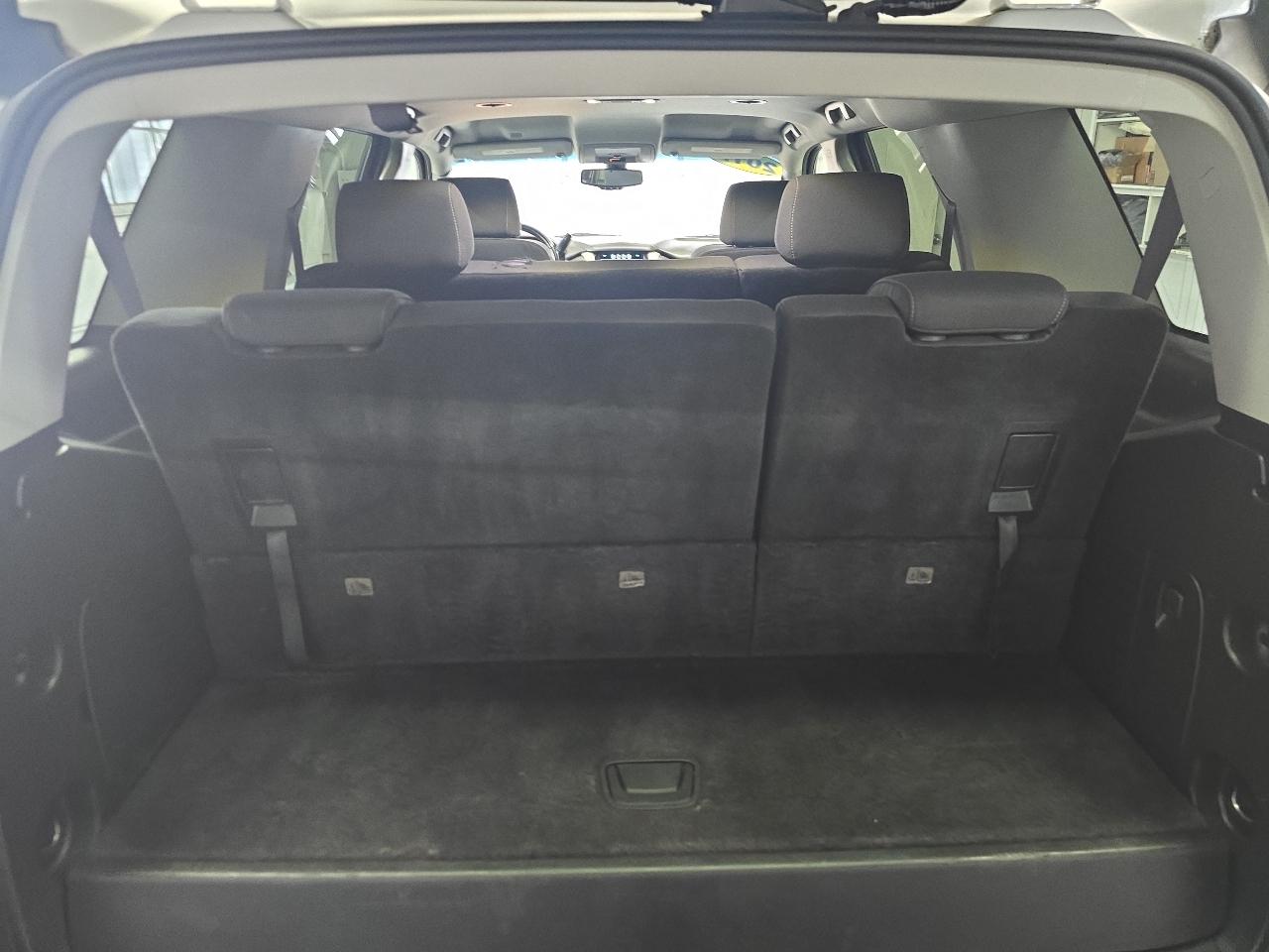 GMC Yukon 4WD 4dr SLE 2017